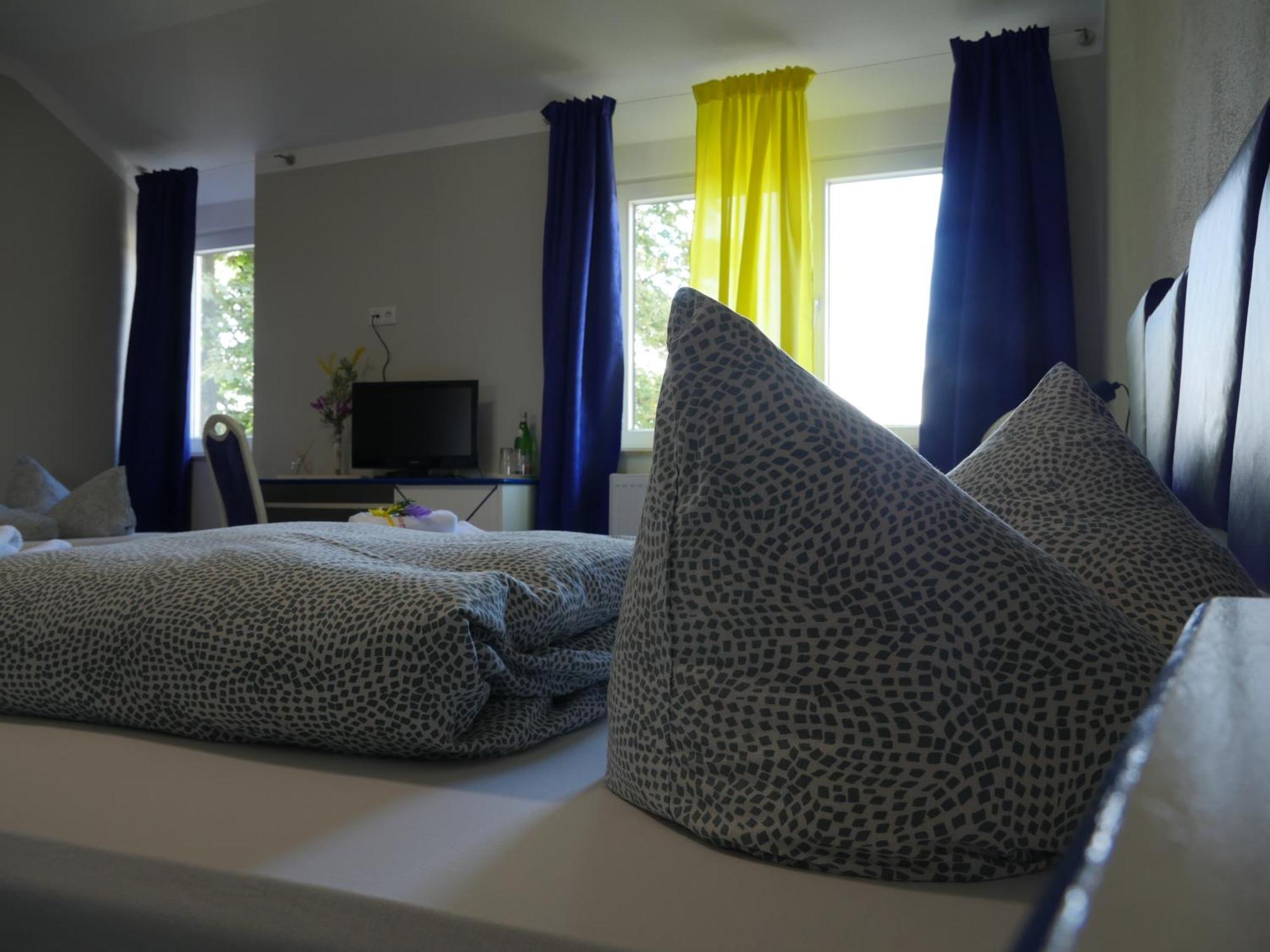 Radeburg Hotel & Ristorante Positano מראה חיצוני תמונה