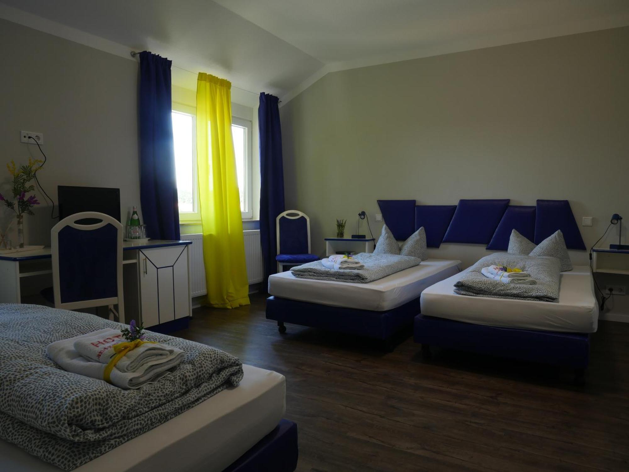 Radeburg Hotel & Ristorante Positano מראה חיצוני תמונה